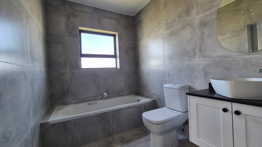 4 Bedroom Property for Sale in Laguna Western Cape